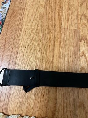 J.Crew Women’s Black Belt